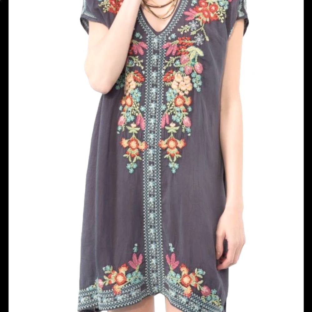 SALE! JohnnyWas Heidi Tunic dress. Loose fit w/ under layer. Tiny spec (5th pic)